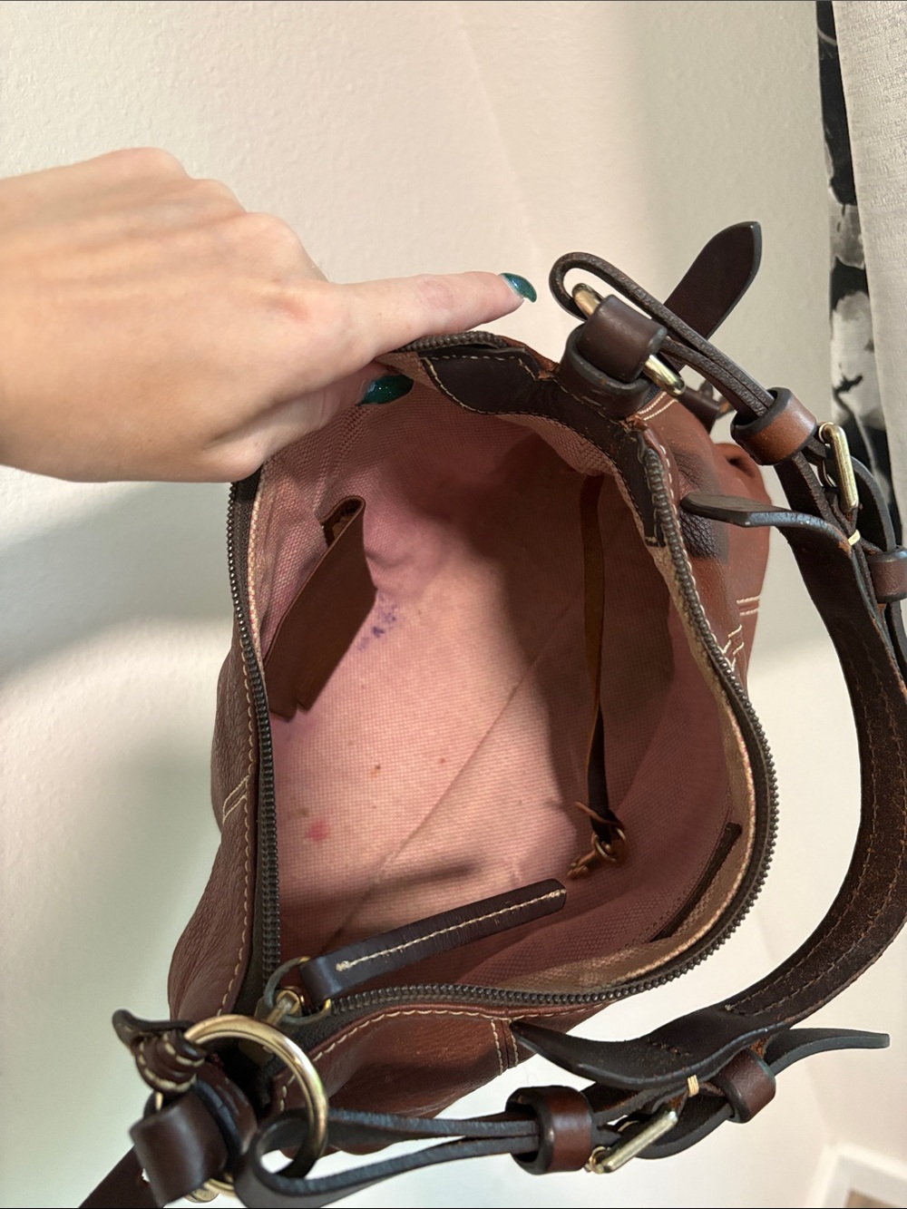 Dooney & Bourke Chestnut Brown East West Pebbled Leather Hobo Shoulder Bag - Picture 6 of 7
